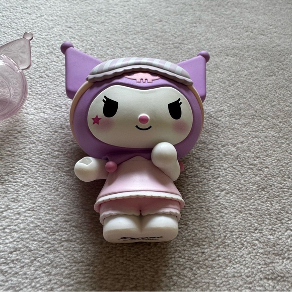 Sanrio My Melody Kuromi Pajama Sweetheart Blind Box - Kuromi with Balloon - Picture 4 of 9